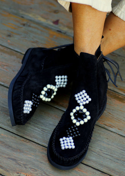 Piper Boots by Elina Linardaki