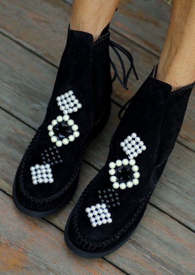 Piper Boots by Elina Linardaki